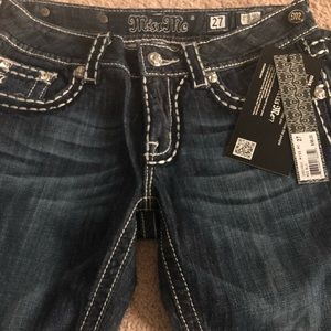 NWT miss me bootcut jeans,Classic pockets. Size 27